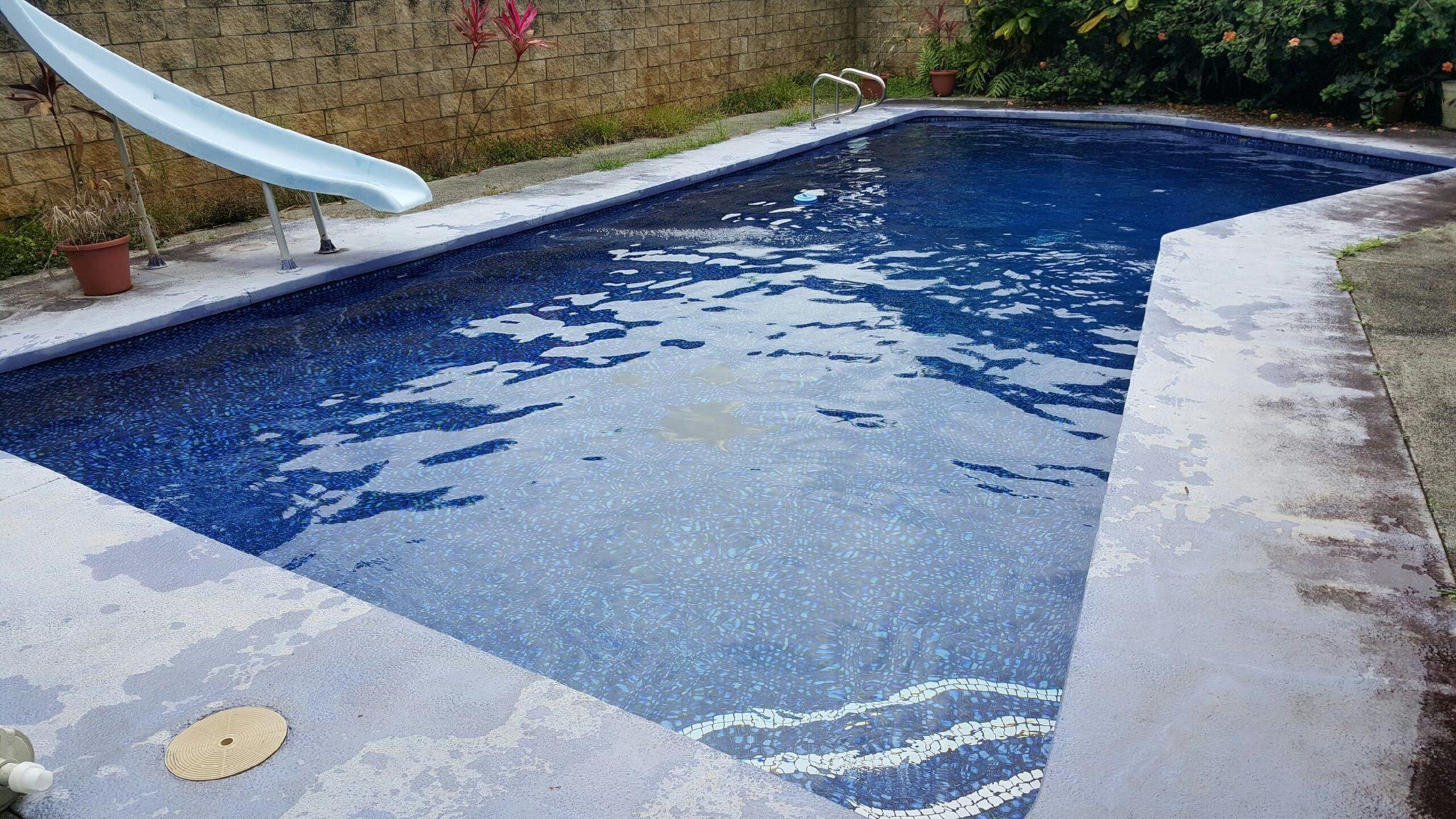 Pool cleaning Hawaii